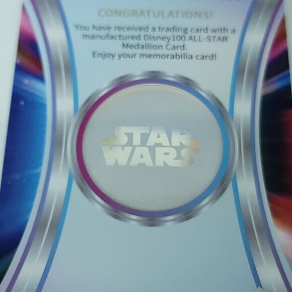 R2D2 Star wars 2023 Kakawow Cosmos Disney 100 Commemorative Medallion 086/255 - Picture 4 of 5